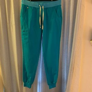 NWOT Figs Zamora Jogger Scrub Pant in Limited Edition Teal